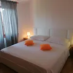 Filip & Tara Apartman