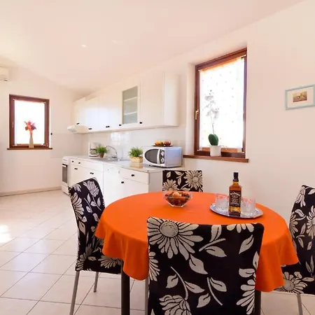Filip & Tara Appartement