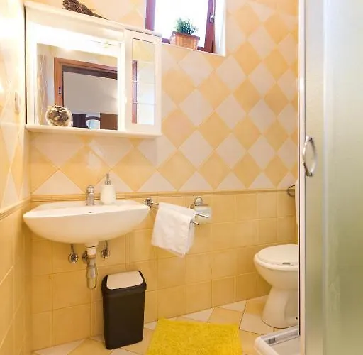 Filip & Tara アパート *